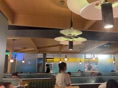 -湊湊火锅·茶憩(杭州湖滨银泰in77店)