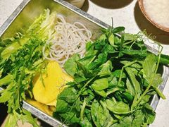 -贵府酸汤牛肉火锅·贵州老字号(飞山街店)