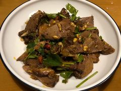 凉拌牛腱肉-老板很二(吉大店)