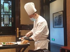 炭火卦炉烤鸭-上海皇廷花园酒店·御宴中餐厅