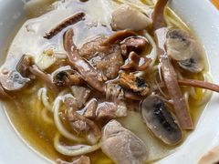 -春阳水饺(香槟广场店)