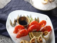 -YUE·6·西式融合餐厅(外滩六号店)