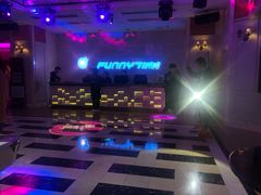 -方糖KTV-PLUS(世茂广场店)