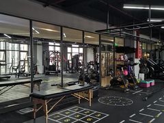-豪思成DK健身私教连锁(凯乐国际店)