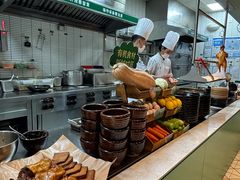 -费大厨辣椒炒肉(高铁吾悦广场店)