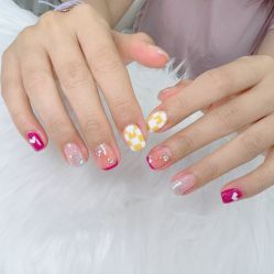 -七彩虹美甲美睫 半永久