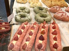 -奈雪的茶(湖滨银泰in77C区PRO店)