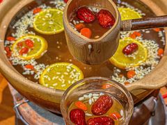 -郭婆婆疯子鸡·土货江湖菜馆