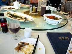 -万龙洲海鲜(南新仓店)