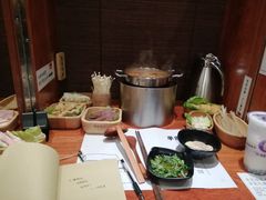 -独食火锅·半米屋台(直营总店)