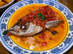 剁椒蒸大鱼头-八碗湘长沙市井菜(坡子街店)