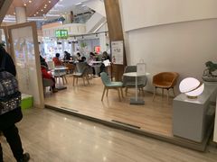 大堂-奈雪的茶(市百一店)