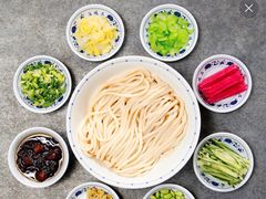 老北京炸酱面-海碗居(王府井店)