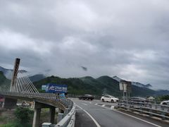 -河鱼鲜特色农家院