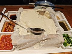 -95号酱骨·一块豆腐(展春园西路店)