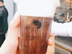 -喜茶(上海打浦桥日月光gelato lab+店)
