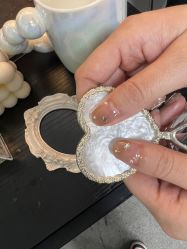 -芊屿芊浔美甲