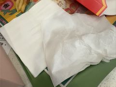 -麦当劳(乳山路店)