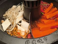 -晓宇重庆火锅(西安荟聚店)