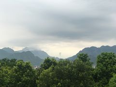 月台远眺-雁荡山站