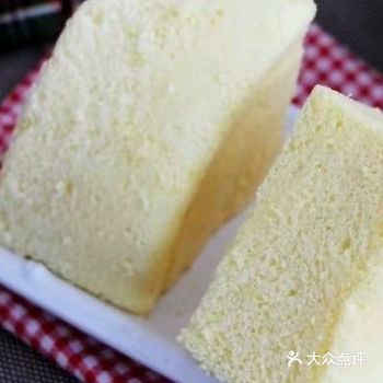 #天天领红包 蒸6寸戚风蛋糕】  食材：鸡蛋3个