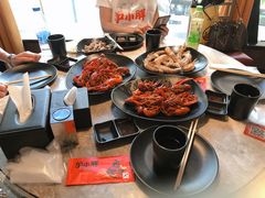 -沪小胖小龙虾(淮海中路旗舰店)
