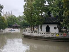-汇龙潭