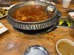 -喇喇排骨火锅·传统韩式脊骨汤(望京西园总店)