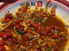 -富正毅三下锅·湘西韵味(天门山索道店)