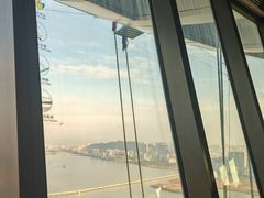 -澳门旅游塔360°旋转餐厅