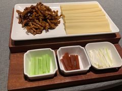 -京炉烤鸭·新京菜·庭院餐厅(大东方·欢乐谷店)