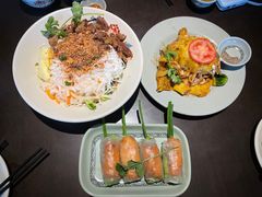 -大头虾越式风味餐厅(光明广场店)