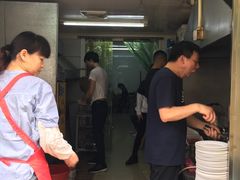 门面-何记酿皮店(西流湾店)