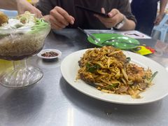 -明记烧鱼美味店