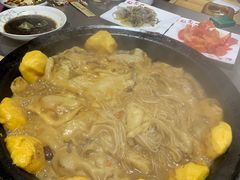 -屯老二农家铁锅炖·行业领军者(梅江店)