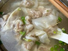 -依云煎包店
