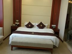 -兴芮温泉度假区