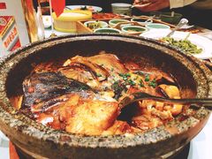砂锅蝶鱼头-新海渔港·胶东海鲜家常菜·家宴(奥体中心店)