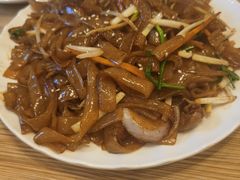 干炒牛河-粤仔湾砂锅粥(广益哥伦布店)