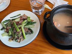 -莲餐厅·湖北菜·潜江小龙虾店(愚园路店)
