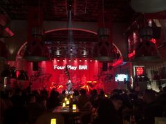 -FOUR PLAY BAR