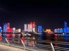 -情人坝酒吧街