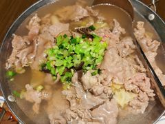 -肖四女乐山跷脚牛肉(南汇大学城生活广场店)