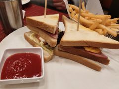培根三明治-WOLFGANG PUCK KITCHEN & BAR(迪士尼小镇店)