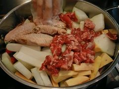 牛勒粒鸡翅煲-小麦田餐厅(幕沙总店)