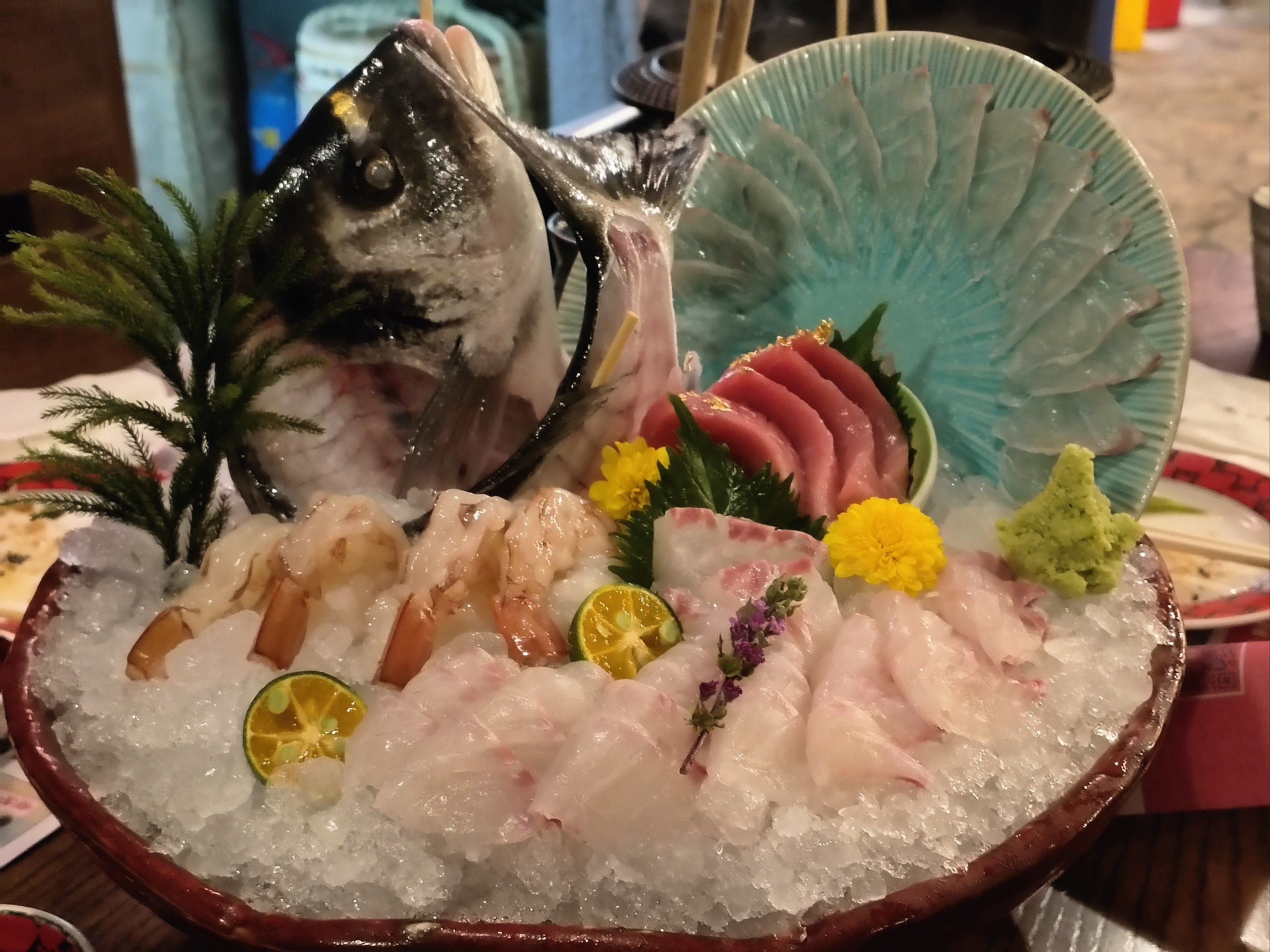 活魚刺身拼盤,超級新鮮.上到枱條 