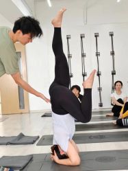 -OM瑜伽教练培训学院