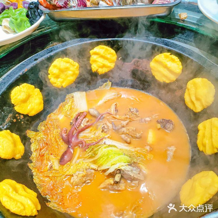 听说这是青岛本地人会去的海鲜蒸锅🥘