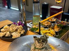 -一朵菌·野生菌探索家火锅(南亚店)