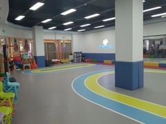 -米高蓝斯克国际轮滑中心(中铁建店)